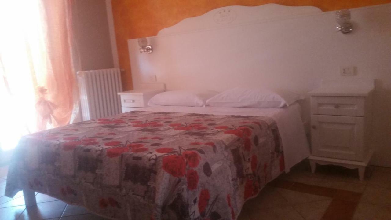 Il Rifugio Di Dante Bed & Breakfast Sinalunga Luaran gambar